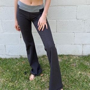 NWT Lululemon Groove Pant Original Size 6 Charcoal